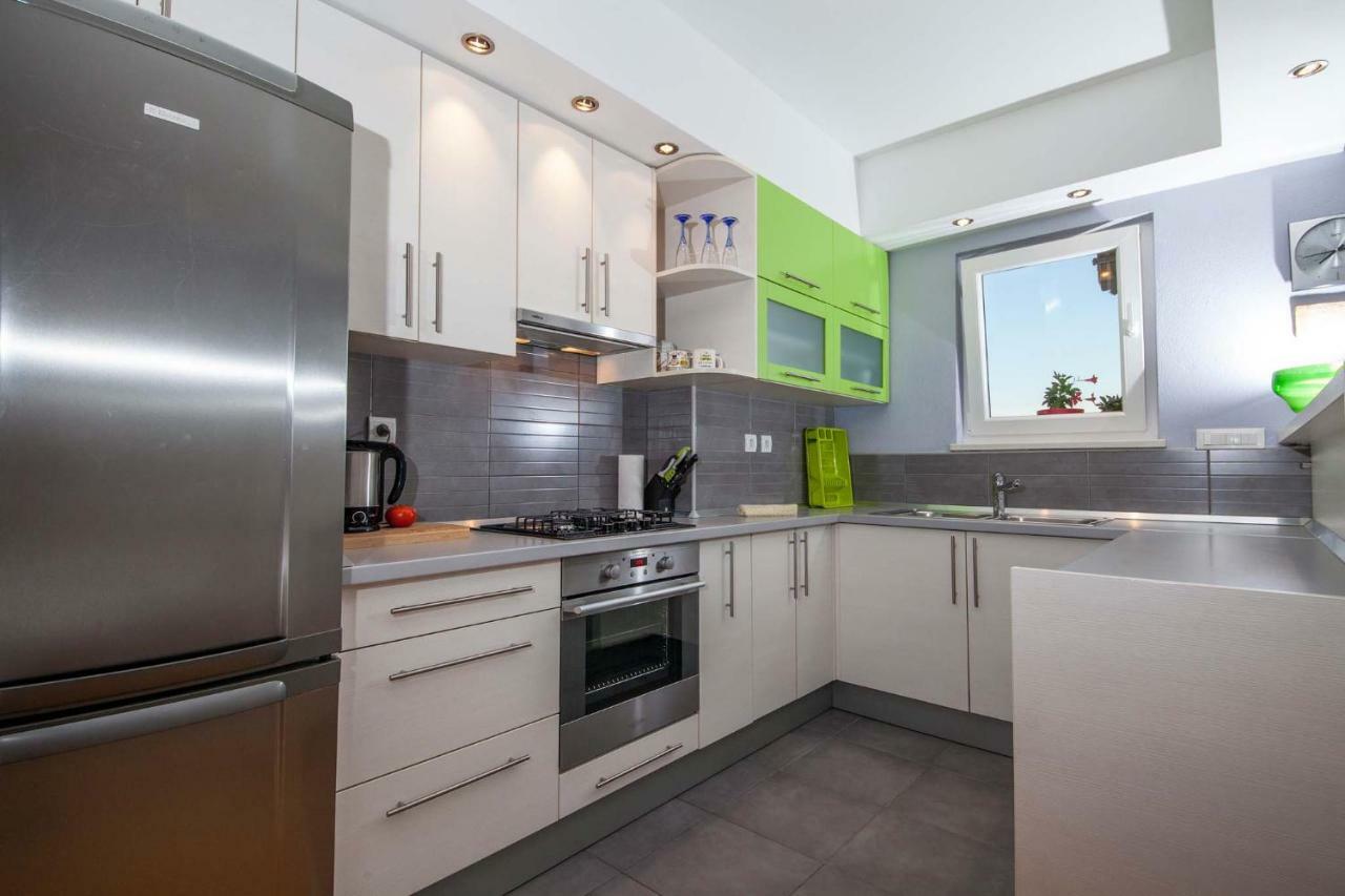 Apartment Sarena Makarska Dış mekan fotoğraf