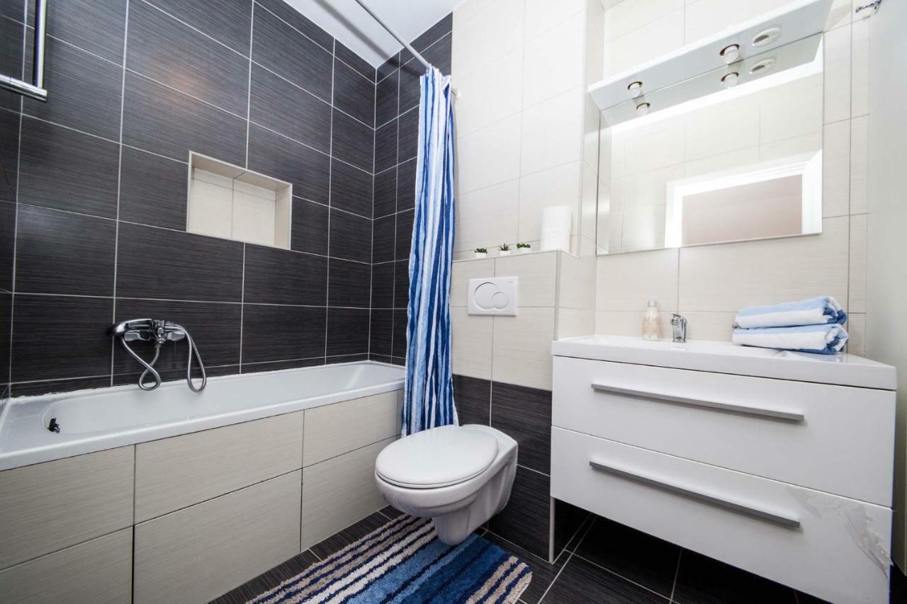 Apartment Sarena Makarska Dış mekan fotoğraf